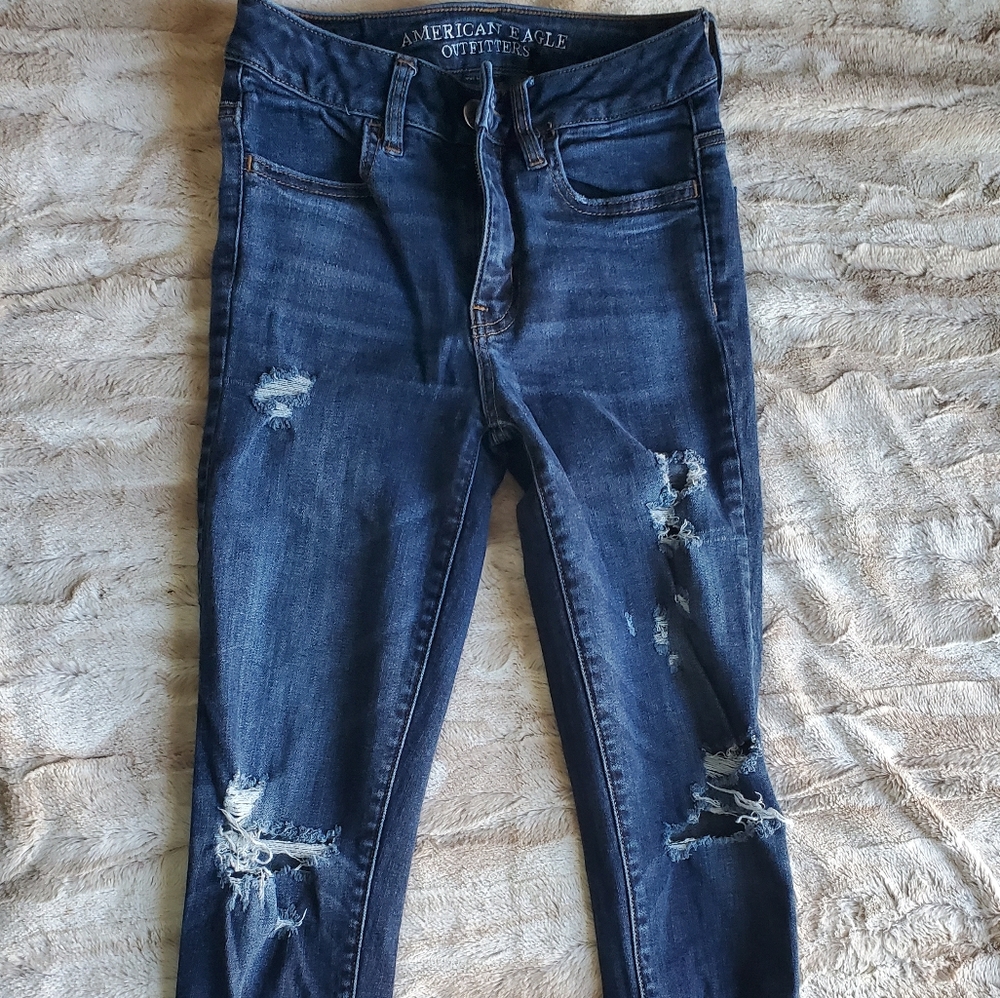 American Eagle Distressed High Waisted Jegging